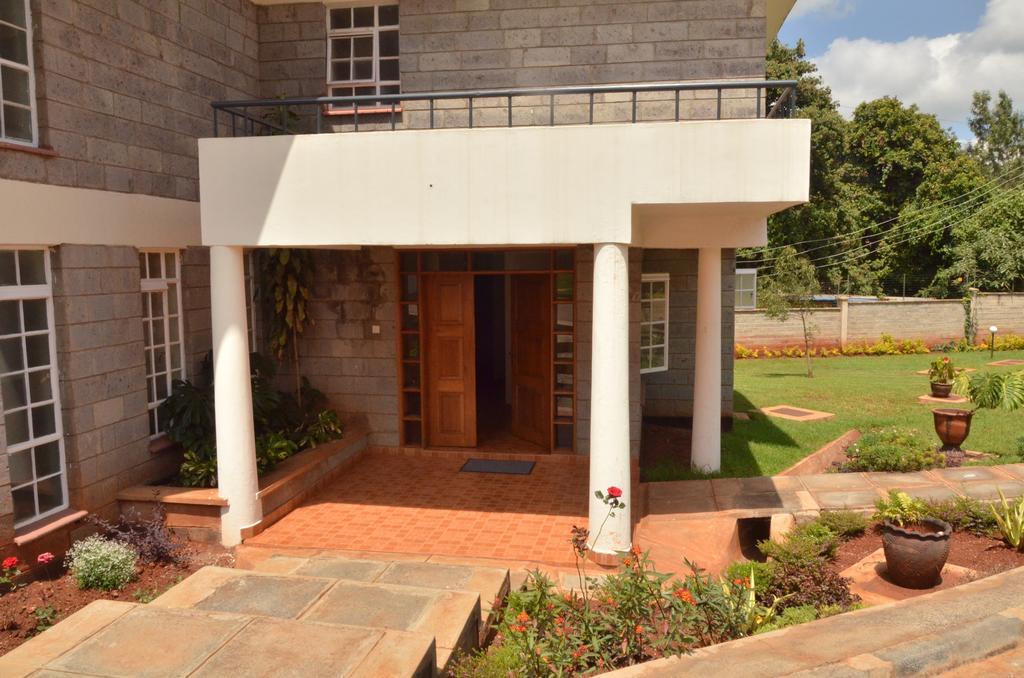 Dolfran Guest House Nairobi Exterior photo